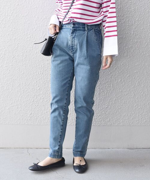 SHIPS(シップス)の「*スーパーストレッチタックデニム◇(デニムパンツ・レディース・ライトブルー/オフホワイト/ロイヤルブルー・SMALL/MEDIUM/LARGE)」の21枚目の写真