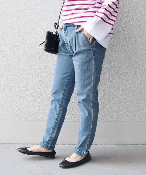 SHIPS(シップス)の「*スーパーストレッチタックデニム◇(デニムパンツ・レディース・ライトブルー/オフホワイト/ロイヤルブルー・SMALL/MEDIUM/LARGE)」の22枚目の写真