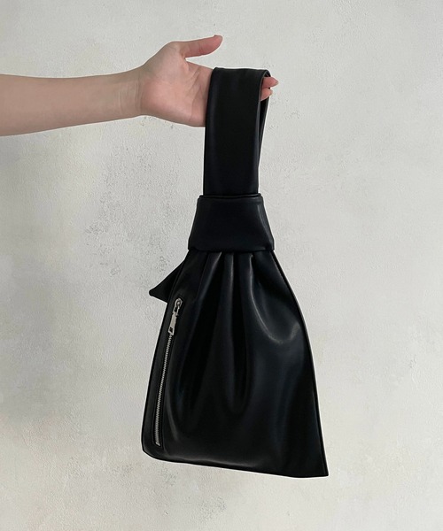 CAPRICIEUX LE'MAGE(カプリシューレマージュ)の「リボン1ハンドルバッグ(ハンドバッグ・レディース・ブラック/キャメル・FREE)」の11枚目の写真