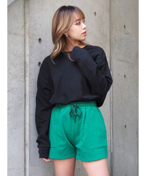 EVRIS（エヴリス）の「スウェットショートパンツ【セットアップ着用可能】（スウェットパンツ・レディース・グリーン/アイボリー/ブラック・FREE）」の8枚目の写真