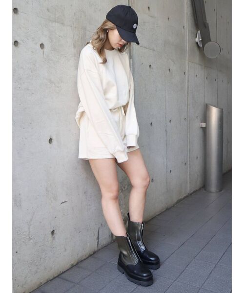 EVRIS（エヴリス）の「スウェットショートパンツ【セットアップ着用可能】（スウェットパンツ・レディース・グリーン/アイボリー/ブラック・FREE）」の14枚目の写真