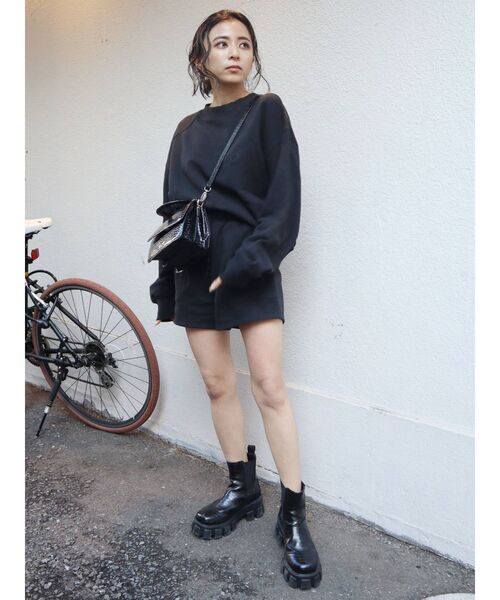 EVRIS（エヴリス）の「スウェットショートパンツ【セットアップ着用可能】（スウェットパンツ・レディース・グリーン/アイボリー/ブラック・FREE）」の17枚目の写真