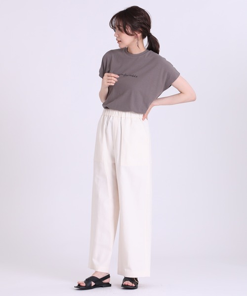 INED（イネド）の「ロゴTシャツ《マシュふわ(R)》（Tシャツ/カットソー・レディース・オフホワイト/グレー/ベージュ/サックスブルー・9号）」の10枚目の写真