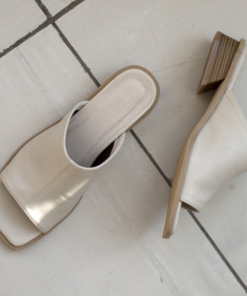 ikka（イッカ）の「PUソフトミュール（サンダル・レディース・ブラック/オフホワイト・M/L）」の15枚目の写真