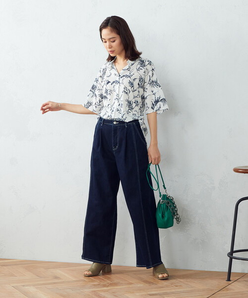 COMME CA ISM（コムサイズム）の「★ＴＶドラマ着用商品★  【サスティナブル】 リサイクルデニム　ワイドパンツ（デニムパンツ・レディース・ホワイト/インディゴブルー・MEDIUM/LARGE）」の8枚目の写真