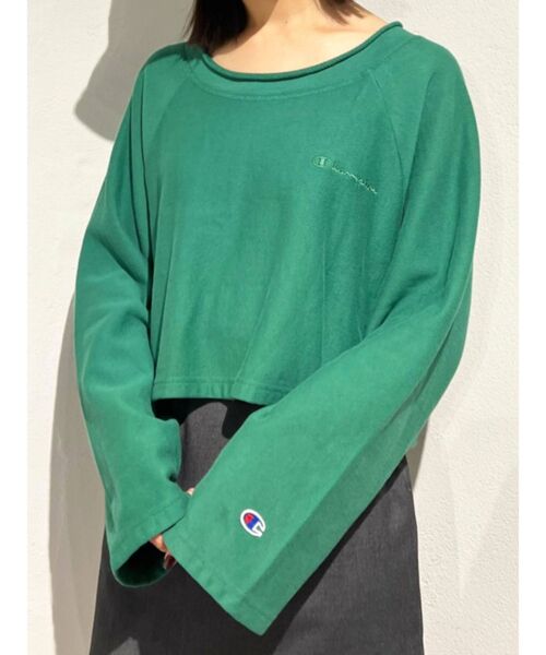 Champion（チャンピオン）の「【EMODA×Champion】ロールネックショートプルオーバー（Tシャツ/カットソー・レディース・ブラック/ピンク/グリーン・FREE）」の4枚目の写真