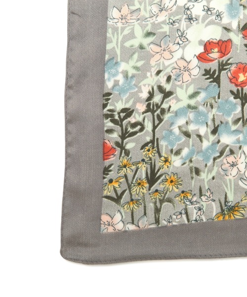 N.（N. Natural Beauty Basic）（エヌエヌナチュラルビューティーベーシック）の「ヴィンテージライクフラワースカーフ（ストール/ショール・レディース・グレー/オレンジ・ﾌﾘ-）」の6枚目の写真