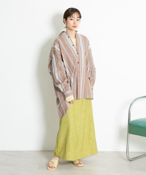 KBF（ケイビーエフ）の「マルチストライプBIGBIGシャツ（シャツ/ブラウス・レディース・ラベンダー/ライトブルー/ブラウン・ONE）」の12枚目の写真