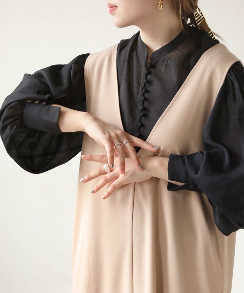 Bab（バブ）の「シアーギャザーカラーブラウス（シャツ/ブラウス・レディース・ブラック/ベージュ/ピンク/イエロー/グリーン・M）」の3枚目の写真