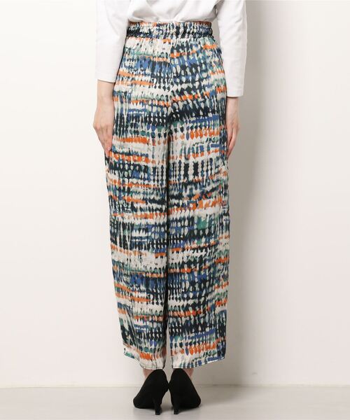 Q(キュー)の「プリントリラックスパンツ(その他パンツ・レディース・ブラック系その他/ブルー系その他・MEDIUM)」の8枚目の写真