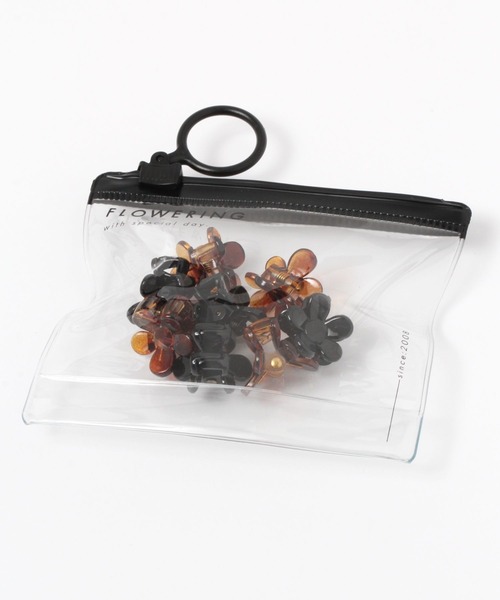 GLOBAL WORK(グローバルワーク)の「AND YUA ANY/8セット花ヘアクリップ/279484(バレッタ/ヘアクリップ・キッズ・ダークブラウン・FREE)」の2枚目の写真