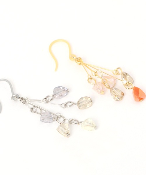 GLOBAL WORK(グローバルワーク)の「MADE IN JAPAN/ガラス樹脂ピアス/277864(ピアス(両耳用)・レディース・ホワイト/ライトブルー/ベージュ/オレンジ・FREE)」の6枚目の写真