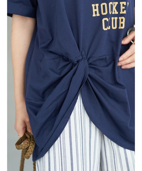 earth music&ecology（アースミュージックアンドエコロジー）の「ツイストカレッジチュニック（Tシャツ/カットソー・レディース・ライトグリーン/ネイビー/オフホワイト・FREE）」の9枚目の写真