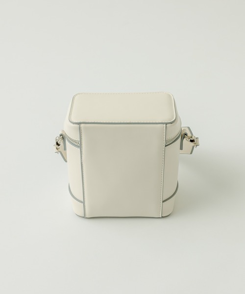 loti（ロティ）の「WEB限定　loti スクエアバニティBAG（ショルダーバッグ・レディース・オフホワイト/ブラック・FREE）」の15枚目の写真