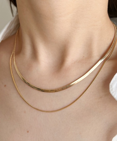 iso（イソ）の「2連スネークチェーンネックレス/セパレート（ネックレス・レディース・ゴールド/シルバー/ピンク・FREE）」の2枚目の写真