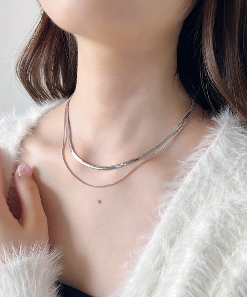 iso（イソ）の「2連スネークチェーンネックレス/セパレート（ネックレス・レディース・ゴールド/シルバー/ピンク・FREE）」の16枚目の写真