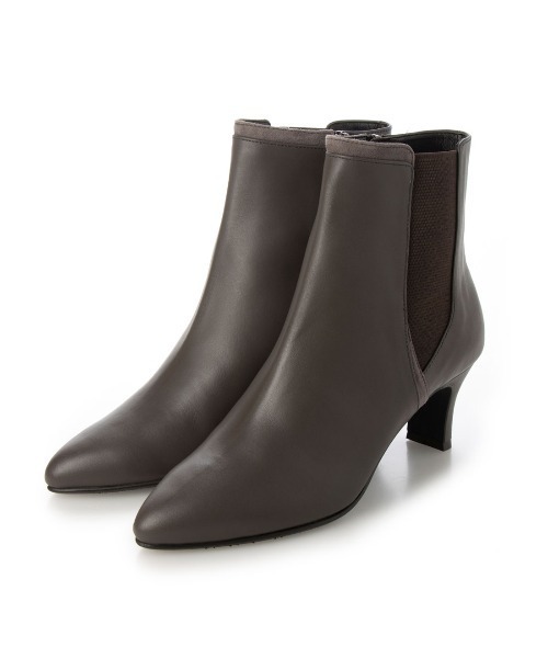 Riz raffinee（リズラフィーネ）の「ポインテッドトゥサイドゴアショートブーツ（ブーツ・レディース・ブラック/アイボリー/グレー・23cm/24cm/23.5cm/24.5cm）」の3枚目の写真