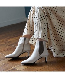 Riz raffinee（リズラフィーネ）の「ポインテッドトゥサイドゴアショートブーツ（ブーツ・レディース）」