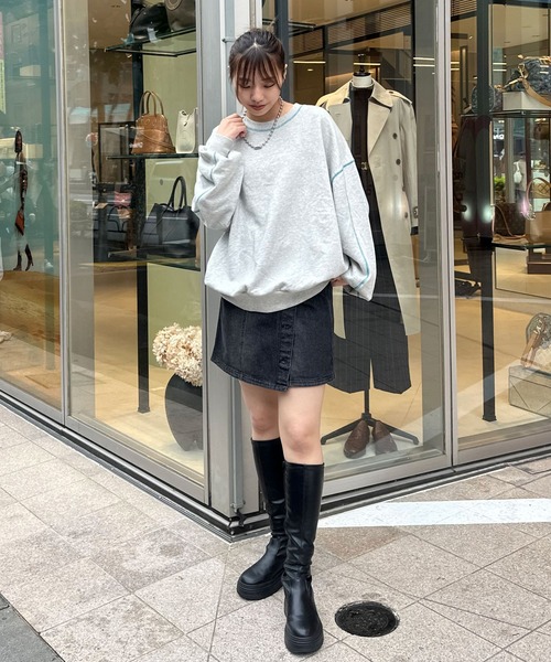 HELLO.SANFRANCISCO（ハローサンフランシスコ）の「【HELLO.SANFRANCISCO/ハローサンフランシスコ】配色ステッチオーバースウェット（スウェット・レディース・ライトグレー/ピンク/オレンジ/ブルー/グリーン/チャコールグレー/サーモンピンク/アイボリー/サックスブルー/ミント/オフホワイト/ローズ/グレー/イエロー/イエロー系その他/バイオレット・FREE）」の17枚目の写真