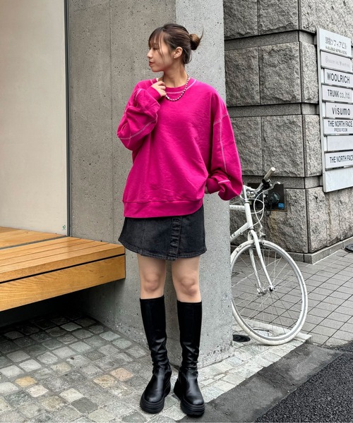 HELLO.SANFRANCISCO（ハローサンフランシスコ）の「【HELLO.SANFRANCISCO/ハローサンフランシスコ】配色ステッチオーバースウェット（スウェット・レディース・ライトグレー/ピンク/オレンジ/ブルー/グリーン/チャコールグレー/サーモンピンク/アイボリー/サックスブルー/ミント/オフホワイト/ローズ/グレー/イエロー/イエロー系その他/バイオレット・FREE）」の19枚目の写真