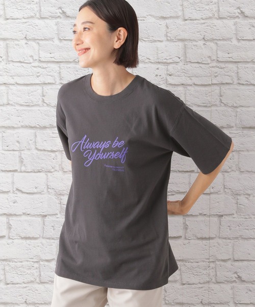 LEPSIM(レプシィム)の「ユーズド風プリントT 122629(Tシャツ/カットソー・レディース・ブラック/グレー/オフホワイト・FREE)」の2枚目の写真