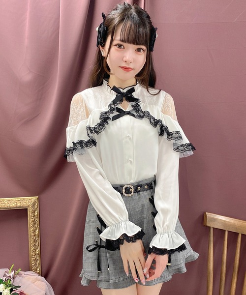 ROJITA（ロジータ）の「Wリボンレース切替ラッフルブラウス（シャツ/ブラウス・レディース・ホワイト/ブラック/パープル・FREE）」の4枚目の写真