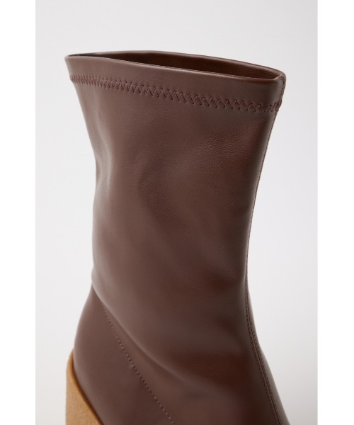 MOUSSY（マウジー）の「CHUNK SOLE STRETCH ブーツ（ブーツ・レディース・ブラック/ブラウン・MEDIUM/LARGE/SMALL）」の20枚目の写真