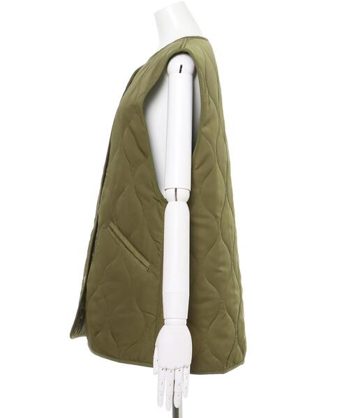 INGNI（イング）の「キルティング／ベスト（ベスト・レディース・ブラック/カーキ/アイボリー・M）」の5枚目の写真