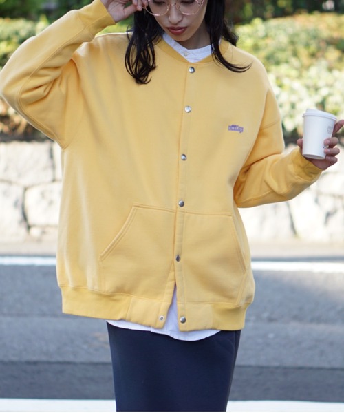 C.E.L.STORE（セルストア）の「GERRY COSBY/ジェリーコスビー EMB LOGO SNAP-UP CREW CARDIGAN刺繍ロゴスナップアップクルーカーディガンユニセックス（カーディガン/ボレロ・メンズ・イエロー/ピンク/ライトグリーン・LARGE/MEDIUM/FREE）」の2枚目の写真