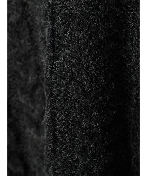 CRAFT STANDARD BOUTIQUE（クラフトスタンダードブティック）の「Vネックケーブルニットプルオーバー　◆（ニット/セーター・レディース・ブラック/ベージュ/ブラウン/カーキ/マスタード・FREE）」の13枚目の写真