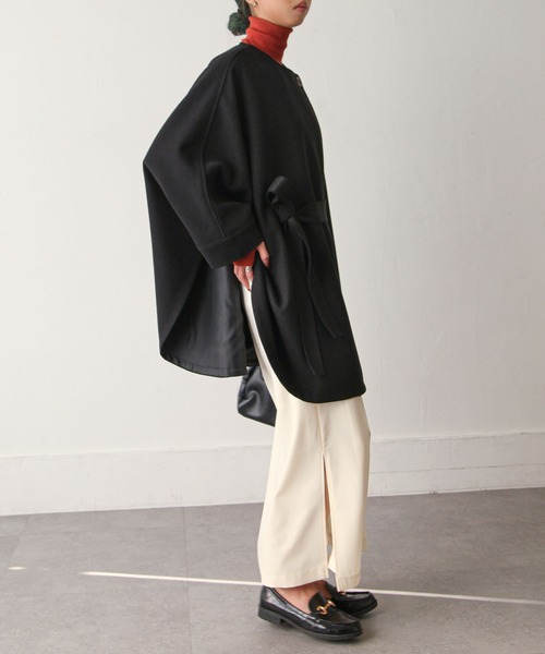 Chillfar（チルファー）の「ストール付きポンチョ（ノーカラーコート・レディース・モカ/グリーン/アイボリー/ベージュ/ブラック・FREE）」の18枚目の写真