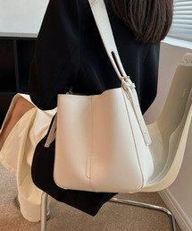 LAC-VERT | PWレザーショルダーバッグ(ショルダーバッグ)