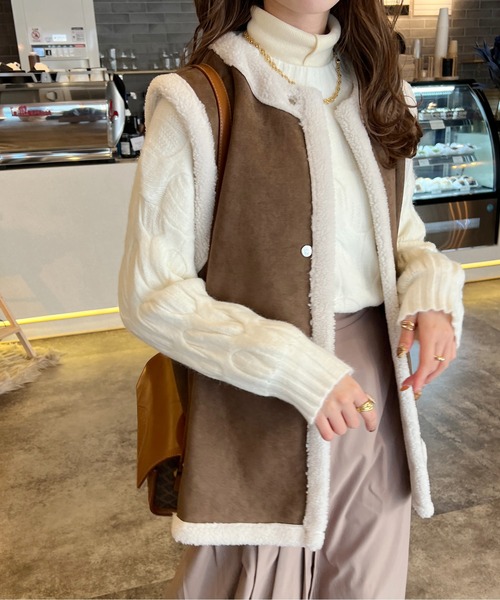 Ambre Ciel(アンブルシエル)の「ウェーブケーブルニット/【WEB/EC限定商品】(ニット/セーター・レディース・アイボリー・FREE)」の5枚目の写真