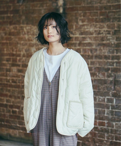UNIVERSAL OVERALL(ユニバーサルオーバーオール)の「キルトジャケット【QUILT JACKET】(ノーカラージャケット・メンズ・ベージュ系その他/オフホワイト/ブラック/オリーブ/オレンジ/カーキ・L/M/S)」の3枚目の写真