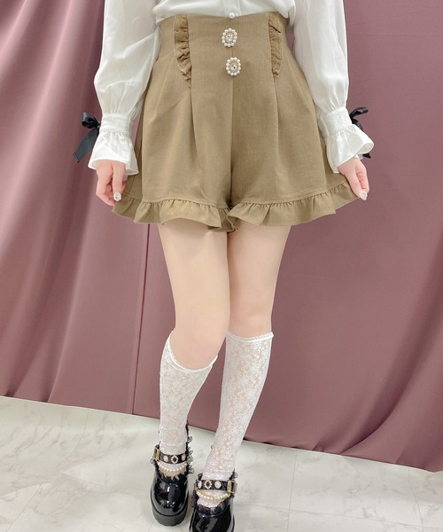 ROJITA(ロジータ)の「ビジュ釦フレアショートパンツ(その他パンツ・レディース・アイボリー/ブラック/ブラウン・FREE)」の13枚目の写真