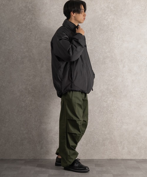 SlashDate（スラッシュデイト）の「中綿スタンドミリタリージャケット/ハッピージャケット/ビッグシルエット/撥水（ミリタリージャケット・メンズ・ブラック/アイボリー/カーキ・M/L/XL）」の20枚目の写真