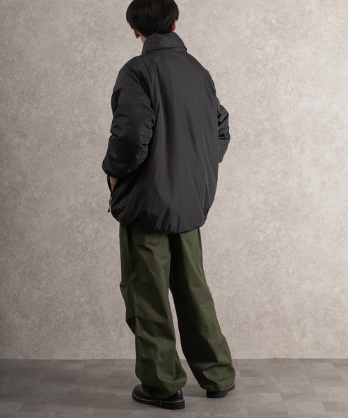 SlashDate（スラッシュデイト）の「中綿スタンドミリタリージャケット/ハッピージャケット/ビッグシルエット/撥水（ミリタリージャケット・メンズ・ブラック/アイボリー/カーキ・M/L/XL）」の10枚目の写真