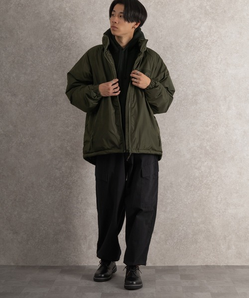 SlashDate（スラッシュデイト）の「中綿スタンドミリタリージャケット/ハッピージャケット/ビッグシルエット/撥水（ミリタリージャケット・メンズ・ブラック/アイボリー/カーキ・M/L/XL）」の8枚目の写真