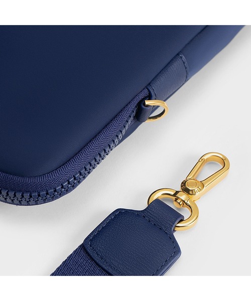 CHARLES & KEITH(チャールズ & キース)の「【販売終了】テクスチャード ラップトップバッグ(ビジネスバッグ・レディース・ライラック/ブラック/ネイビー・XL)」の18枚目の写真