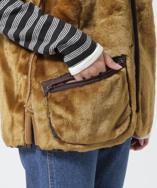 Barbour（バブアー）の「BARBOUR/バブアー　WARM PILE WAISTCOAT ZIPIN LINER ワームパイルウエストコートジップインライナー  MLI0004（ベスト・メンズ・ブラウン・38/40）」の17枚目の写真