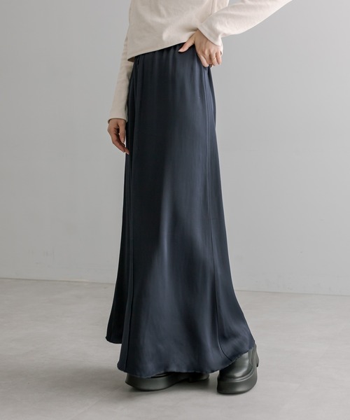 mystic（ミスティック）の「【サイズ展開あり】イージーサテンスカート（スカート・レディース・ライトグレー/ネイビー/グリーン・1/2）」の22枚目の写真