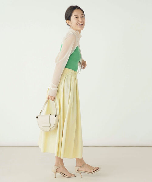 NOLLEY’S(ノーリーズ)の「《手洗い可能》リブビスチェ(ニット/セーター・レディース・グリーン/ブラック/アイボリー・38)」の5枚目の写真