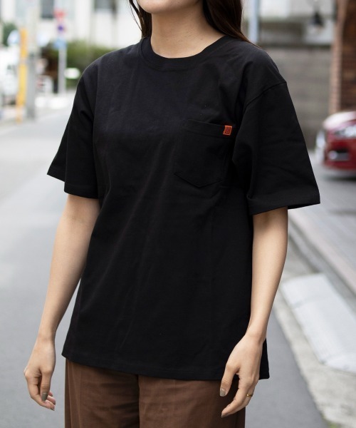 UNIVERSAL OVERALL(ユニバーサルオーバーオール)の「ポケットTシャツ【POCKET TEE】(Tシャツ/カットソー・メンズ・ブラック/オートミール/ホワイト/ライトグリーン/ライトイエロー/ミント・M/2XL/S/XL/L)」の13枚目の写真