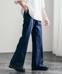 ワイドシルエットセンタープレスフレアデニムパンツ