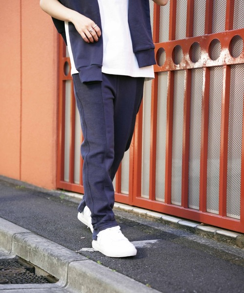 AVIREX(アヴィレックス)の「《WEB&DEPOT限定》SWITCHING SWEAT PANTS/ スウィッチング スウェットパンツ(スウェットパンツ・レディース・チャコールグレー/ブルー・FREE)」の11枚目の写真