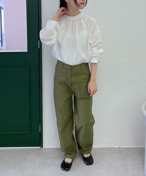 feepur(フェピュール)の「ボウタイブラウス(シャツ/ブラウス・レディース・ブラック/オフホワイト・MEDIUM)」の7枚目の写真