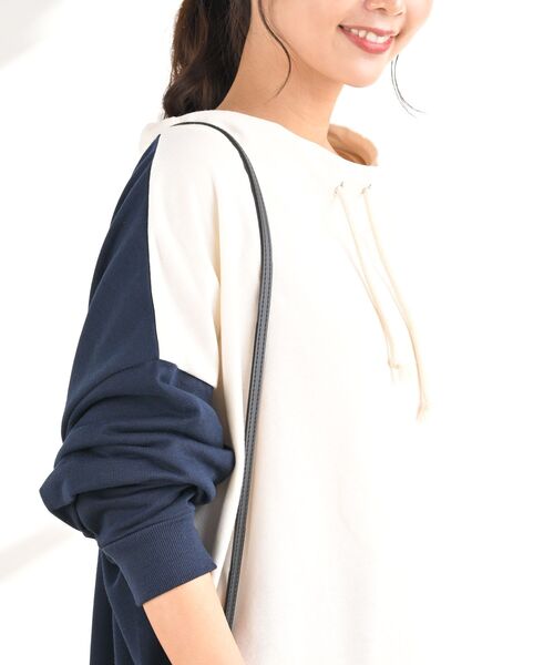 rps（アールピーエス）の「配色裏毛ルーズハイネックプルオーバー（スウェット・レディース・ブルー/アイボリー/ミント/マルチ・フリー）」の5枚目の写真