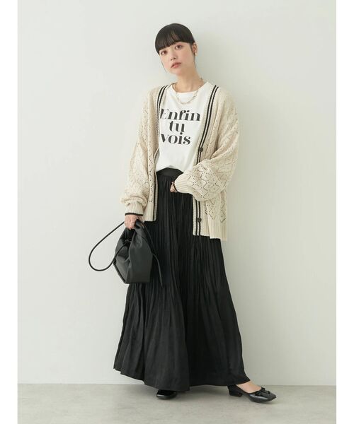 earth music&ecology(アースミュージックアンドエコロジー)の「enfin tu vois ロゴロンT(シャツ/ブラウス・レディース・ブラック/クリーム/オレンジ/ブルー・FREE)」の12枚目の写真