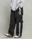 adidas | アディカラー クラシックス スリーストライプス カーゴパンツ / アディダスオリジナルス adidas Originals(休閒短褲)