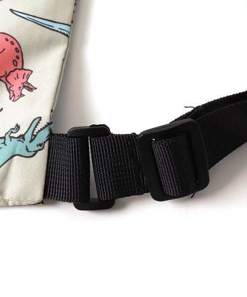 BREEZE（ブリーズ）の「福井県立恐竜博物館コラボ ナップサック（バックパック/リュック・キッズ・ブラック/ベージュ・FREE）」の18枚目の写真